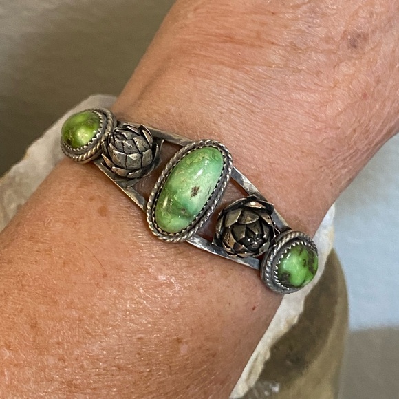 Sterling & Damele Turquoise Cuff - Picture 9 of 10